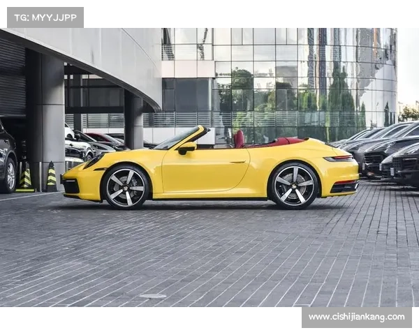 保时捷911 3.0T、6缸，这辆车，我猜在座的各位没有不爱的！