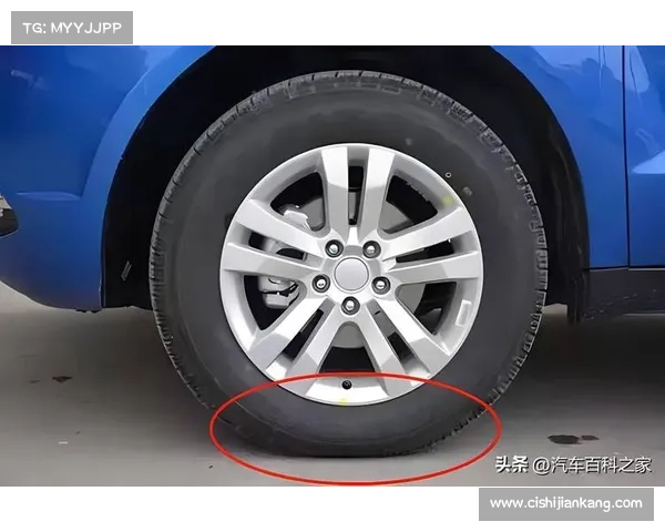 停车半年胎压纹丝不动？记住“冷胎+标准值”口诀